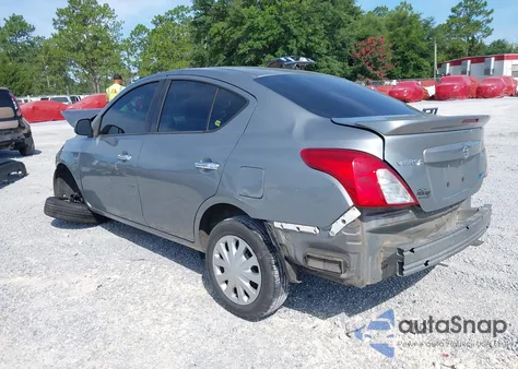 2014 Nissan Versa S/S Plus/Sv/Sl z USA, uszkodzony, nr VIN 3N1CN7AP3EL868123
